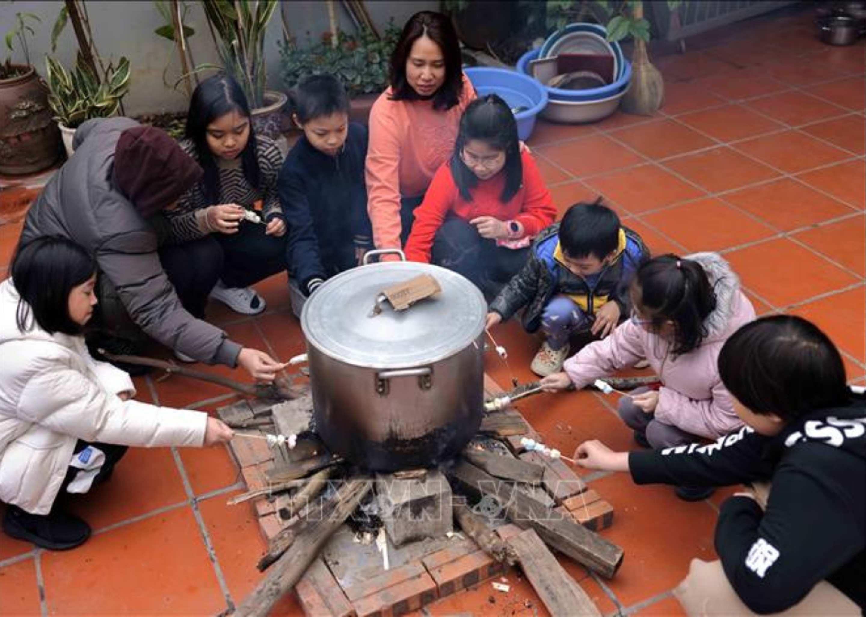 Bánh chưng - cook together